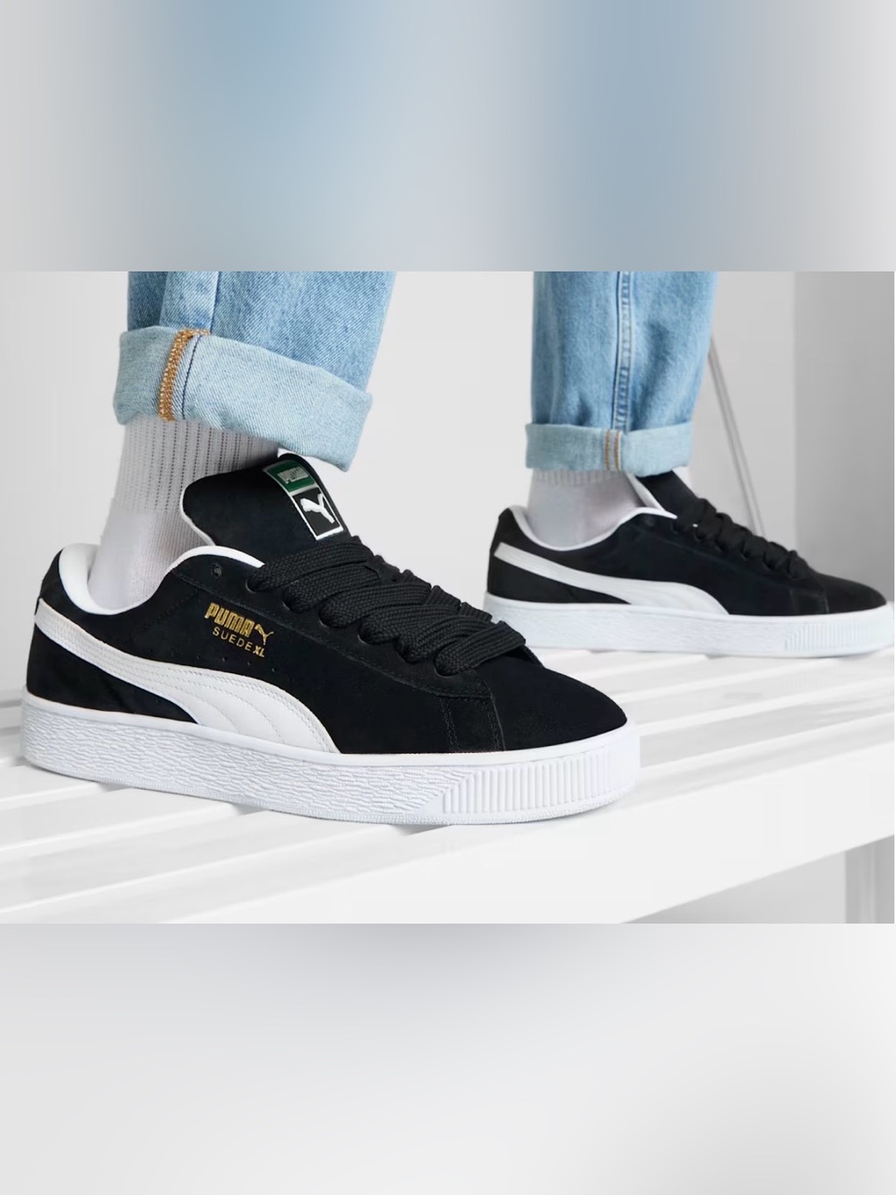 NWOB Puma Suede XL Sneakers in Black with White Stripe Size 11